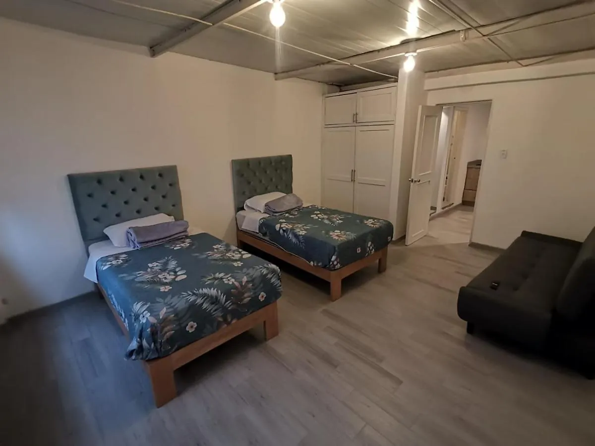 Suite Doble En Parque La Carolina Quito